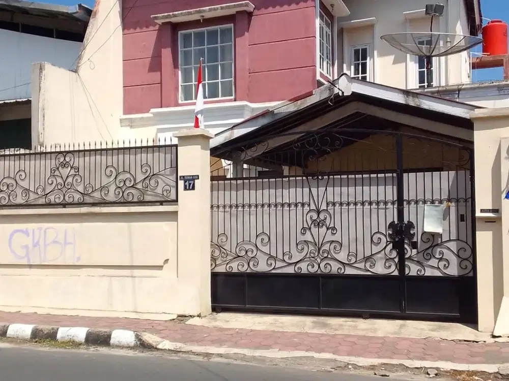 Rumah 2 Lantai Lokasi Strategis di Magelang Selatan