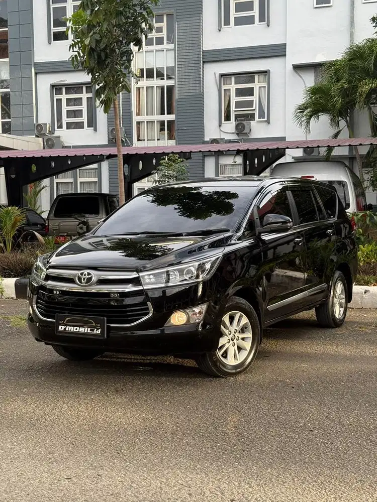 TOYOTA INNOVA V SOLAR MATIC 2019