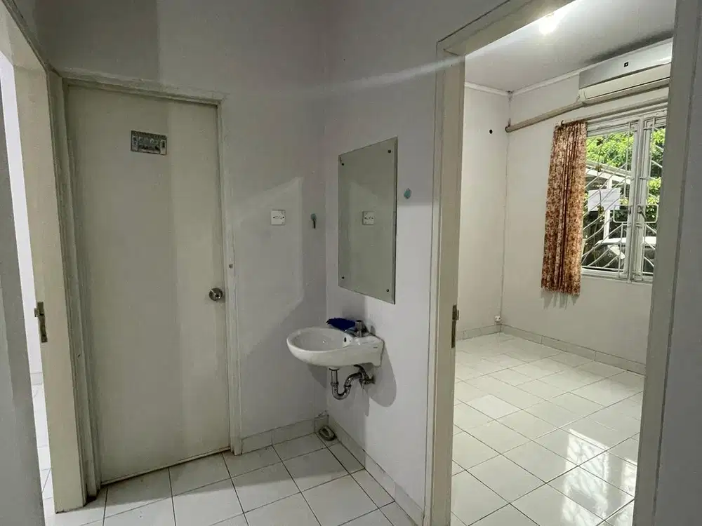 Disewakan Rumah Kawasan Masjid di dalam cluster, Sevilla BSD City