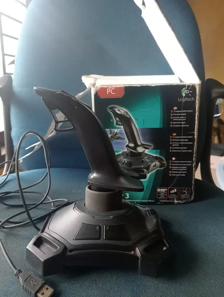 Logitech joystick flight