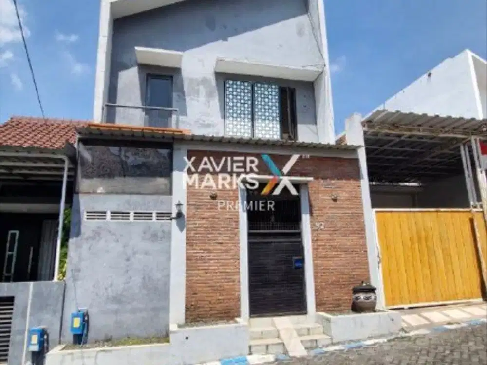 Rumah Konsep Industrial Di Pandanwangi, Sulfat Blimbing Malang