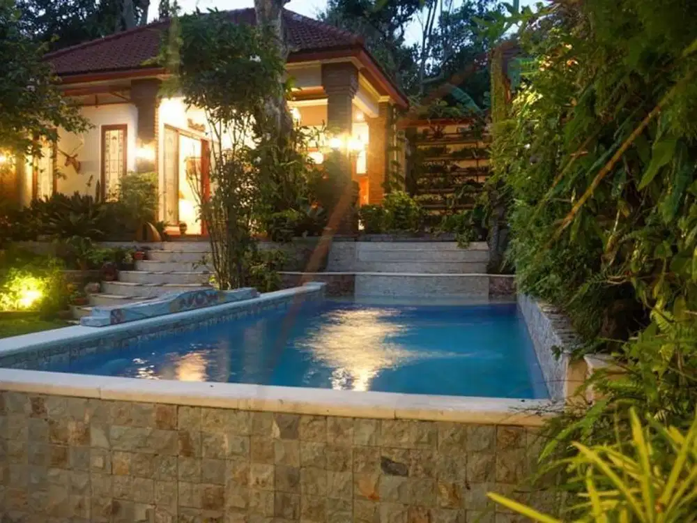 Villa JOGLO di Pecatu Uluwatu dekat Pantai