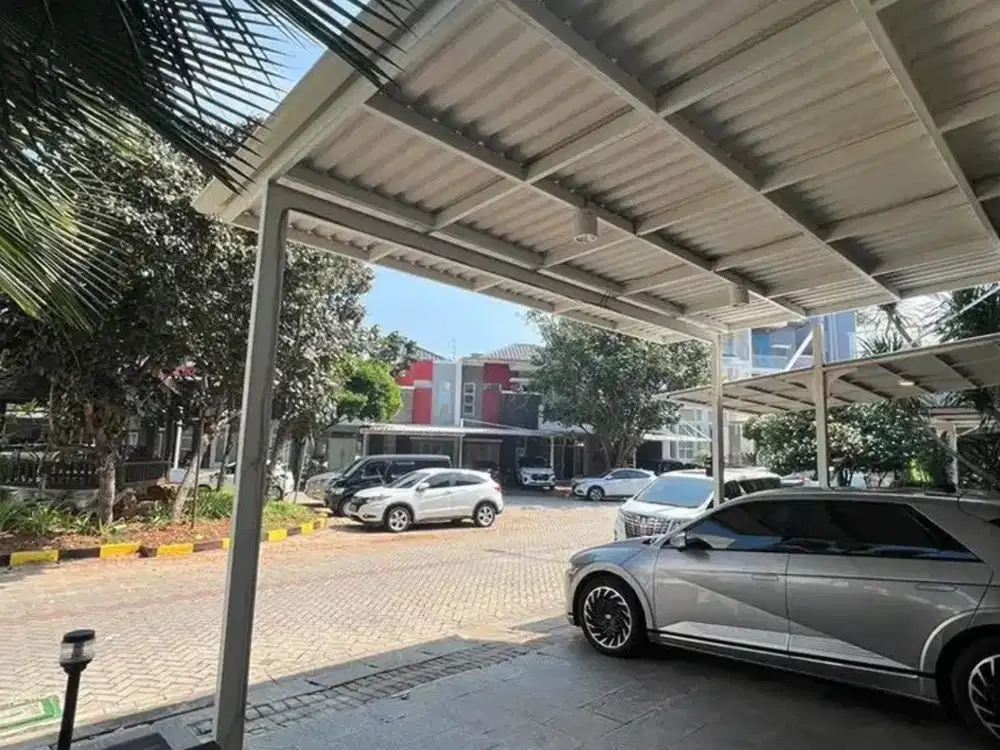 Miliki Rumah Terawat Depan Taman Uk 8x18 Golf Lake NEGO