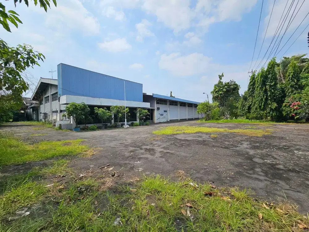 Dijual Pabrik Hitung Tanah di Jalan Raya Siliwangi Dekat Tol Semarang