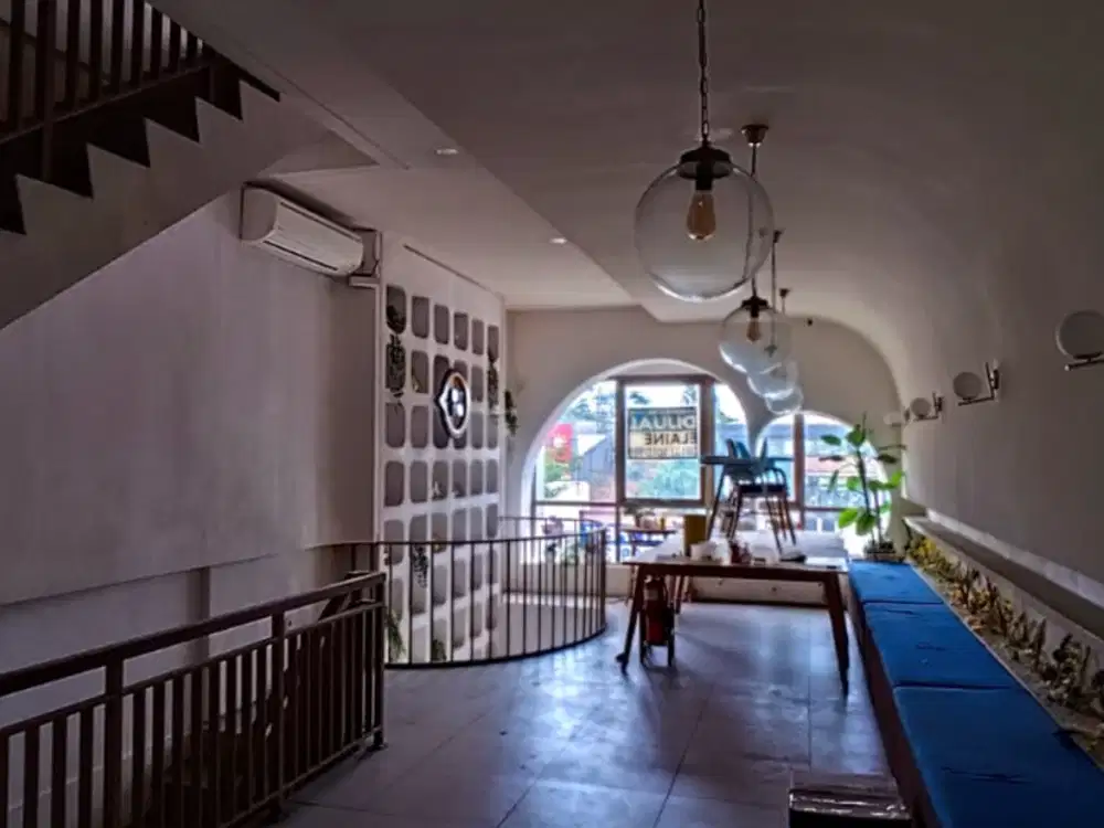 DIJUAL RUKO GOLDEN VIENNA BSD, PERSIS DI SAMPING PIZZA HUT, PINGGIR JALAN RAYA