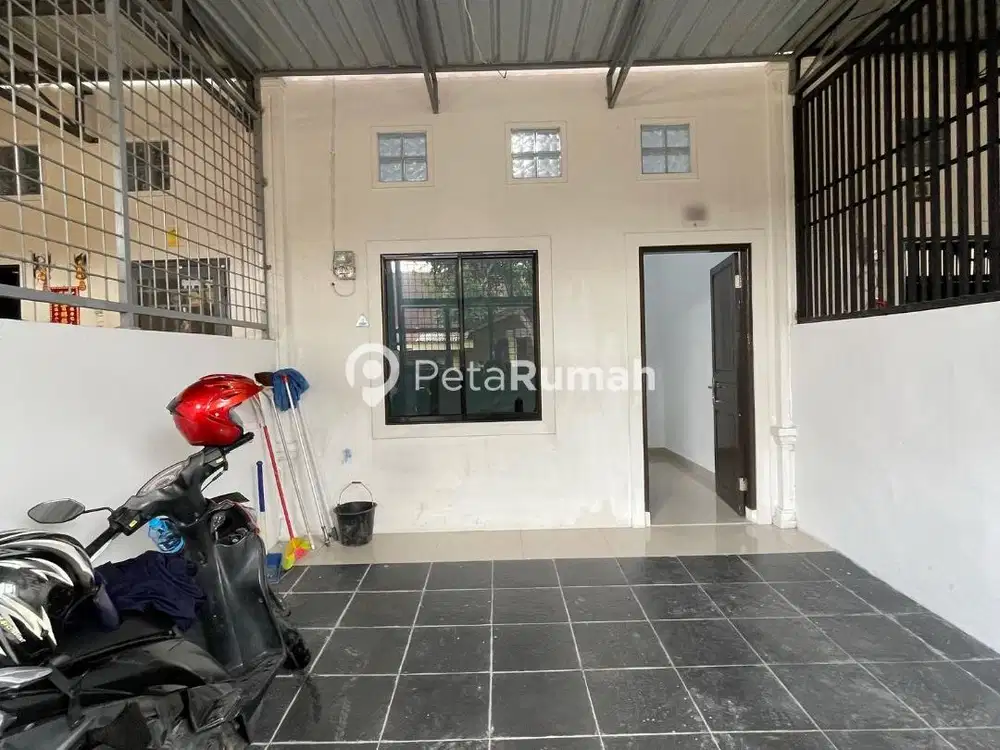 DIJUAL RUMAH JALAN NGALENGKO LORONG SEPAKAT KOMPLEK JATI PERMAI II-DAERAH SIDORAME TIMUR MEDAN PERJUANGAN (willis)
