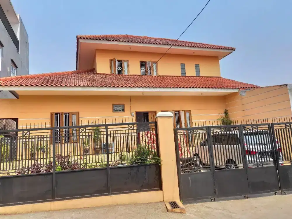 RUMAH TERAWAT DI AREA YANG NYAMAN DI BOGOR