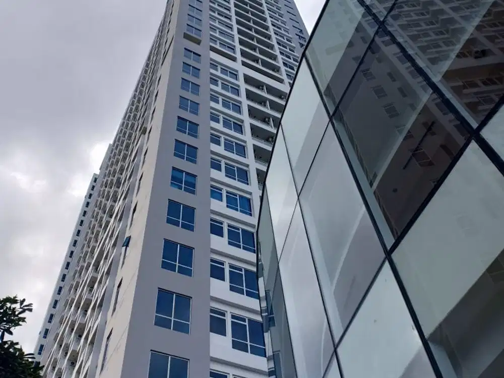 Strategis Maksimal! Puri Mansion: Hidup Bebas Macet, Akses Tol Langsung.