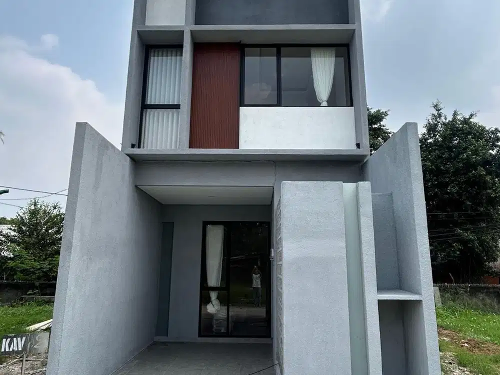 Rumah 2 Lantai baru di Rawamanggun Jakarta Timur Bisa KPR