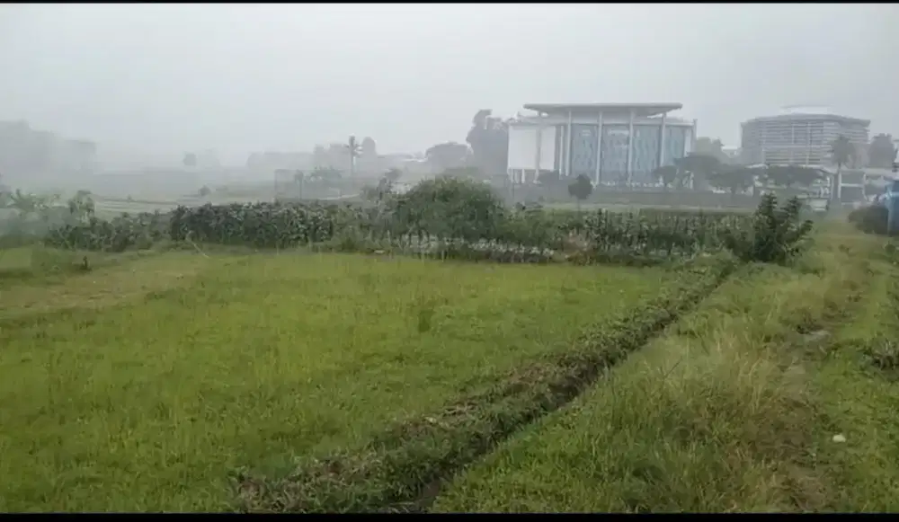 Tanah Belakang IIBS Al Azhar Karangpandan Jual cepat! BU