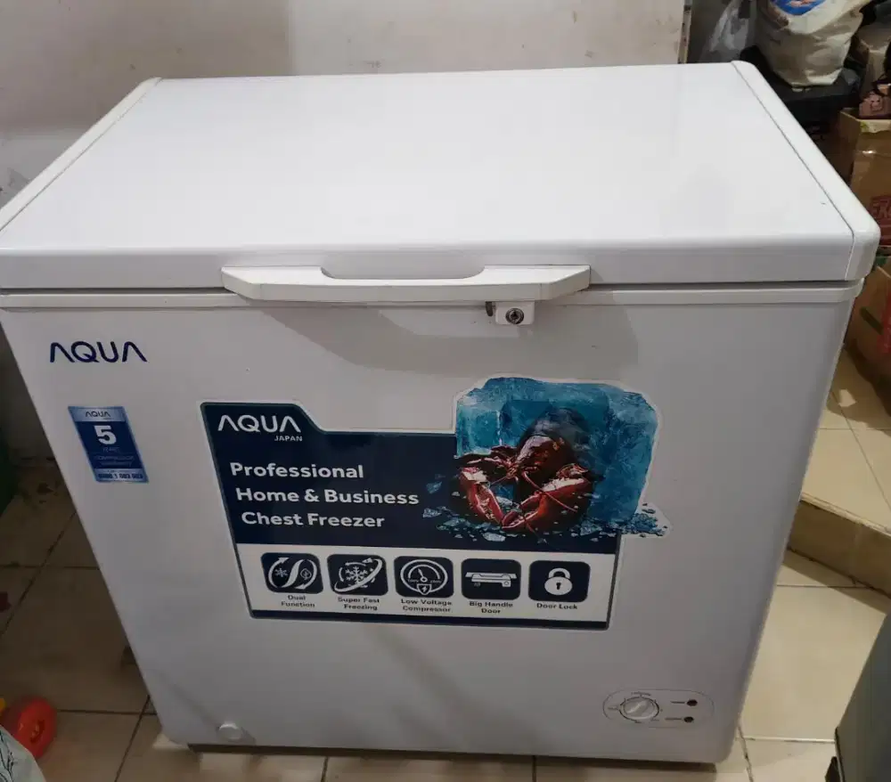 Chest Freezer Aqua AQF-160, barang OK