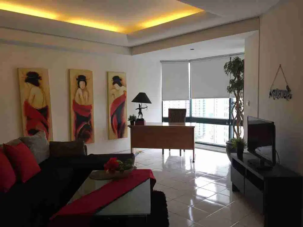Disewakan Apartemen 3 br furnish Taman Anggrek Kondominium jakarta