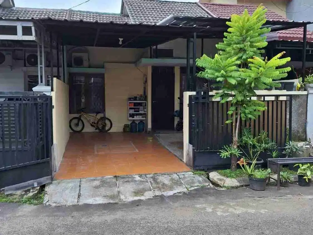 Dijual Rumah di Cluster Edelweis Taman Royal 3 Cipondoh Tangerang