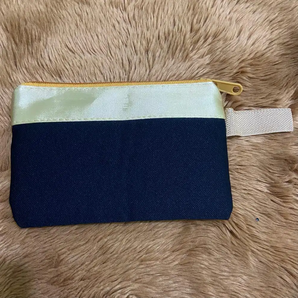 Dompet Souvenir Pernikahan Preloved
