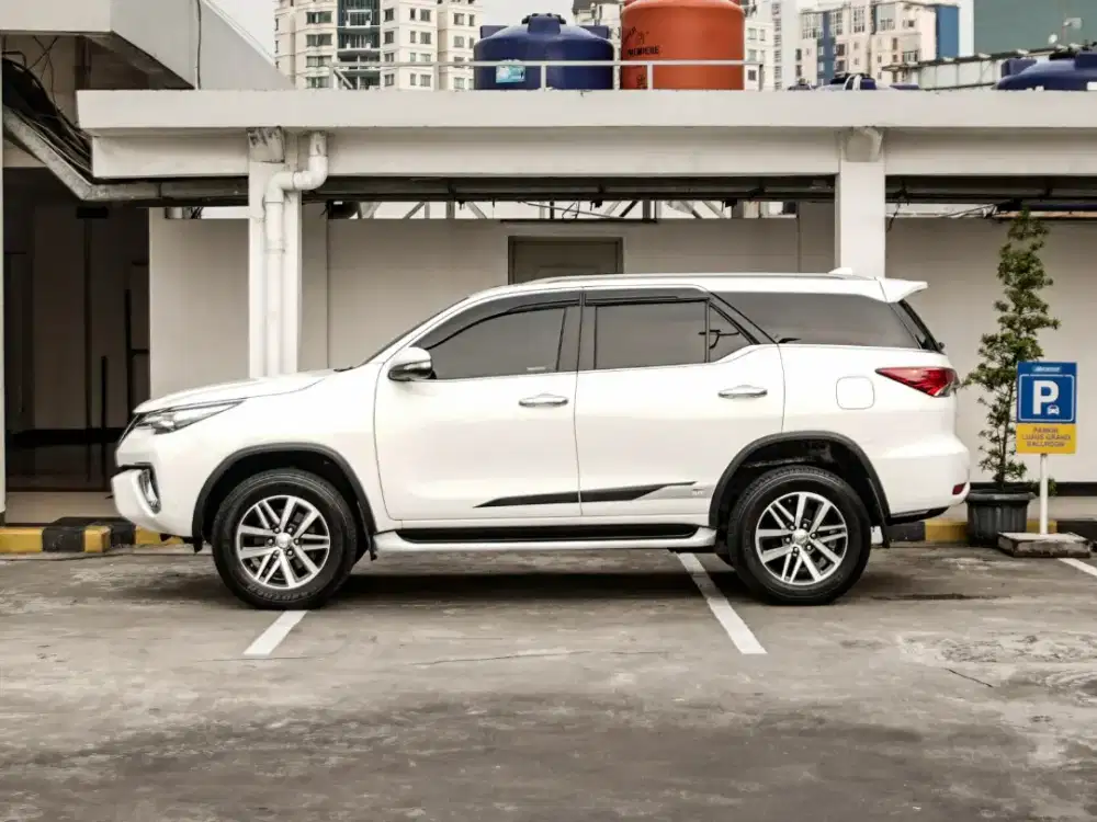 Fortuner VRZ 2,4 2016 Putih AT, Tdp 35jt