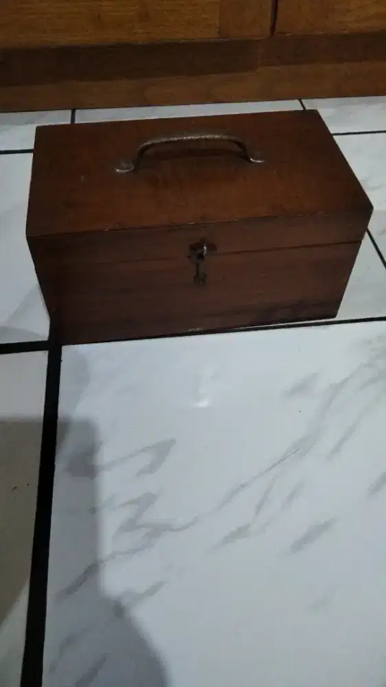 Kotak perhiasan full jati 25x 15x10