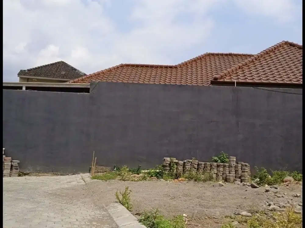 Tanah Dekat UTY, Tanah Jogja di Trihanggo, SHM, Lokasi Kost Ramai