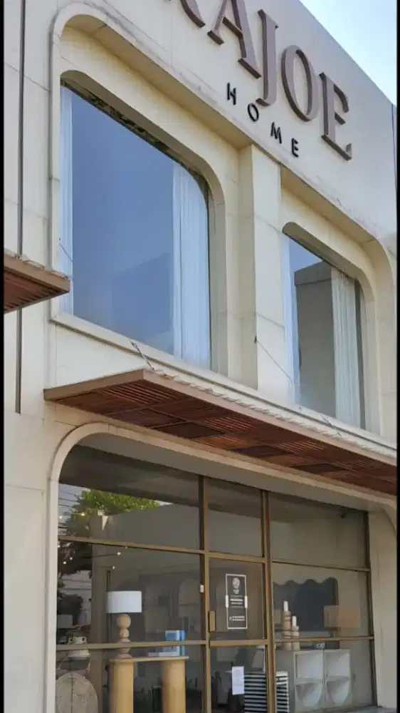 Dijual Bangunan Komersial