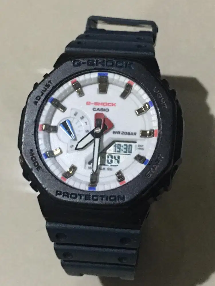 Jam G-SHOCK CASIO GA-2100