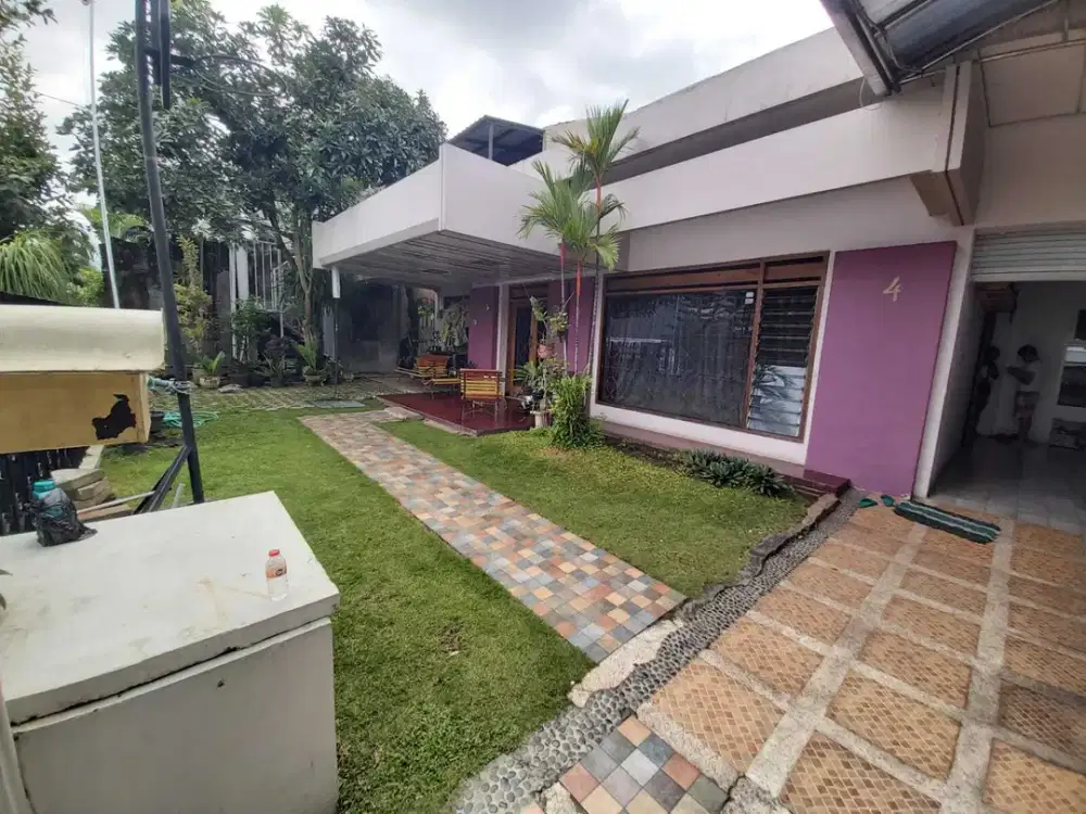 RUMAH STRATEGIS LETJEN SUTOYO COCOK UNTUK GUEST HOUSE DI KOTA MALANG
