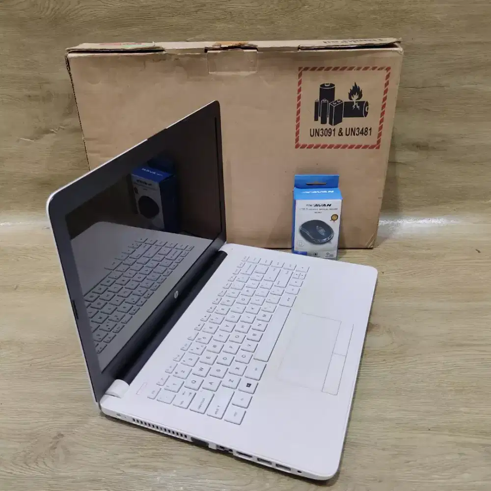 Laptop Hp Ram 8GB Bonus Mouse Baru Siap pakai [Bisa Diantar Kerumah]