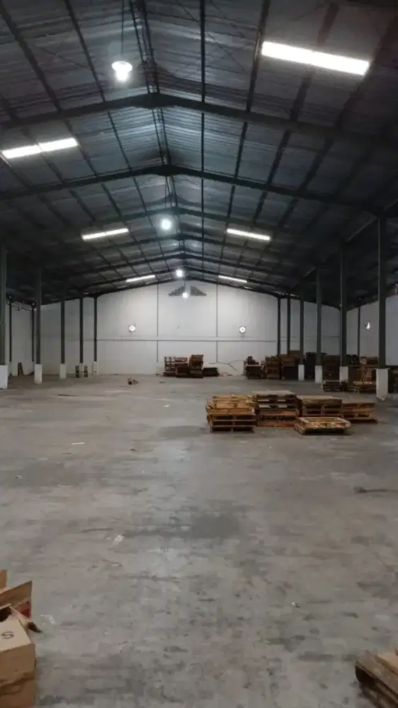 DI JUAL GUDANG INDUSTRI DI KAWASAN INDUSTRI WIJAYA KUSUMA - SEMARANG