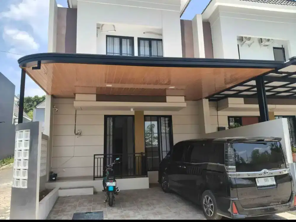 RUMAH CLUSTER GRAFIKA BANYUMANIK