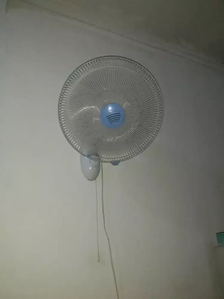 Kipas Angin Maspion Dinding 16 inc