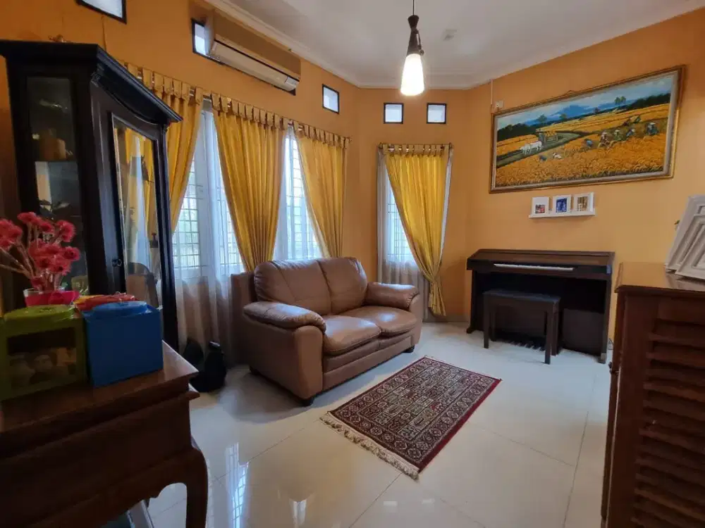 Rumah Dijual di Graha Bintaro | SHM - Siap Huni