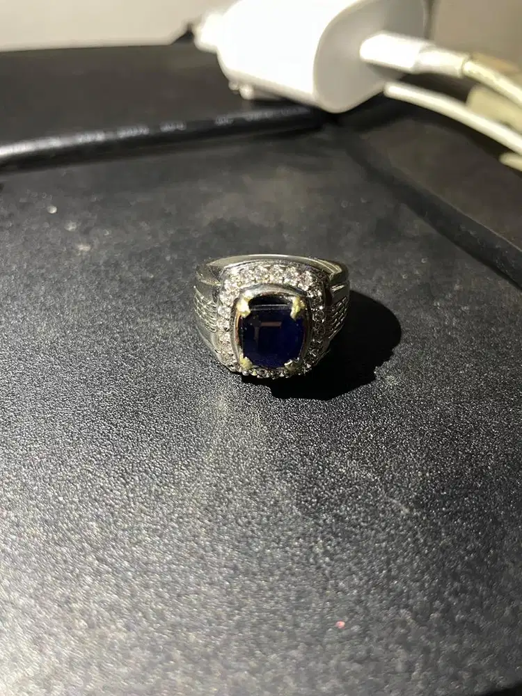 Cincin blue safir/sapphire cutting