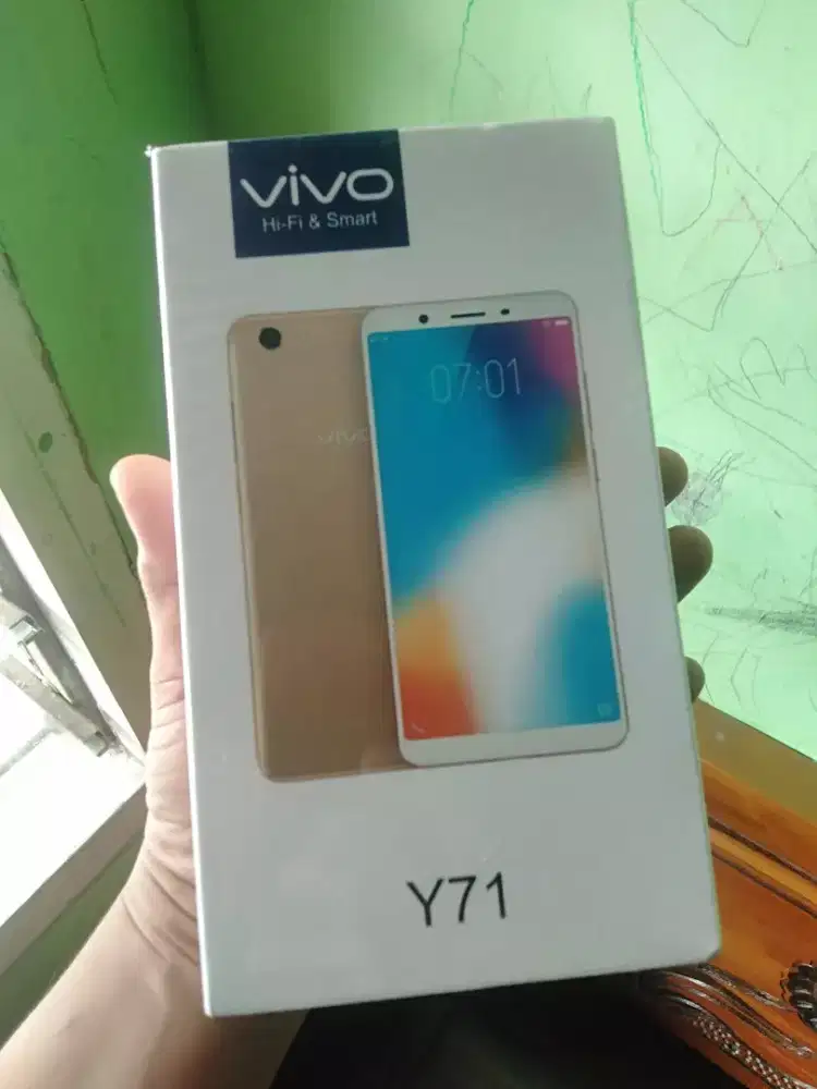 Vivo Y 71 ram 6 / 128 baru