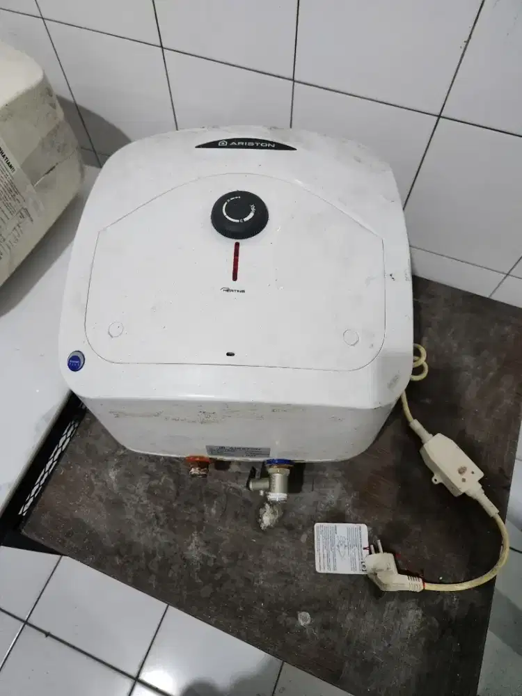 Heater Pemanas air water heater