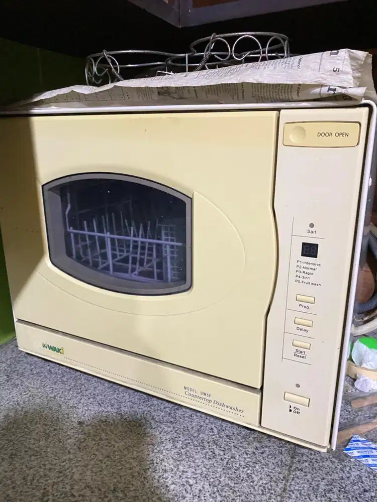 Mesin Cuci Piring Waki DW5F
