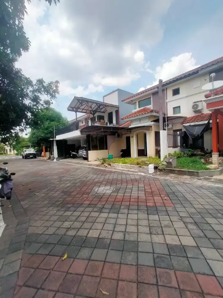 DIJUAL MURAH  RUMAH MEWAH GRAHA WAHID DEKAT UNIMUS KEDUNGMUNDU RAYA