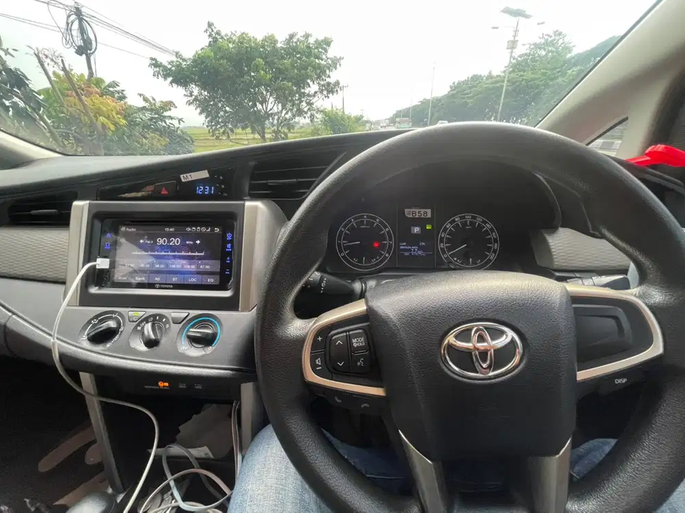 Harga Cash Toyota Kijang Innova 2019 Bensin