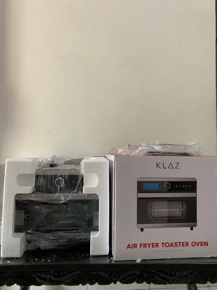 Oven Toaster Air Fryer 18 Ltr Air Fryer merk KLAZ (AZKO). Include box.