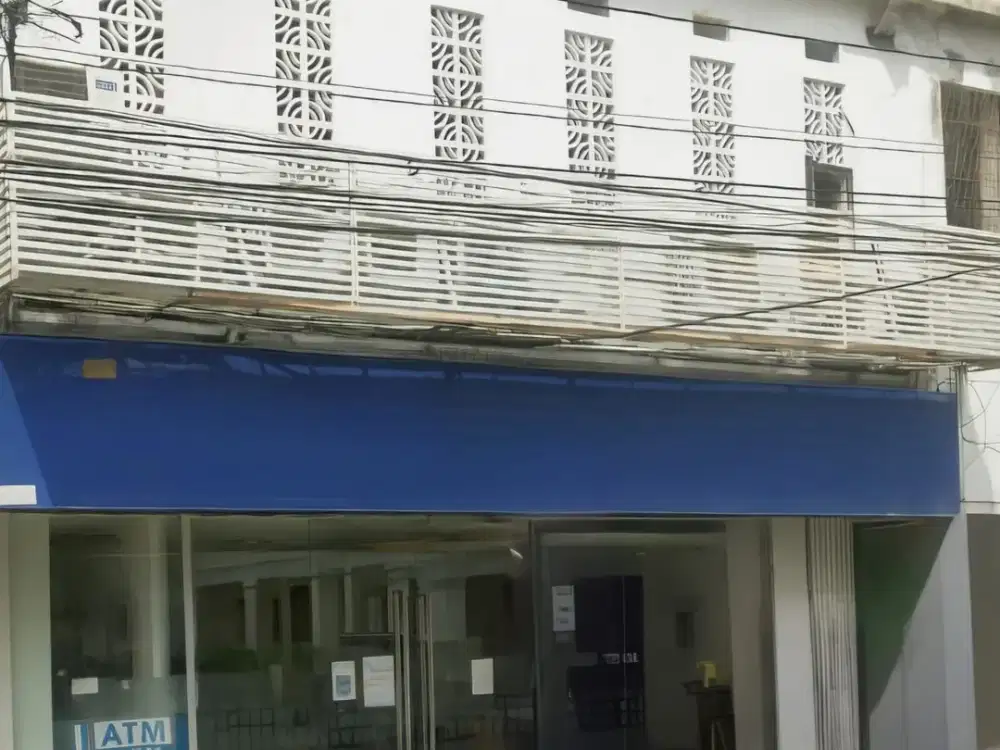 Ruko lebar 8 strategis tengah kota