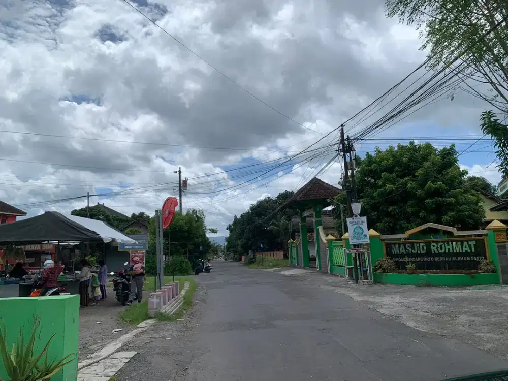 Tanah Jogja timur dekat Blok O siap bangn rumah , akses papasan
