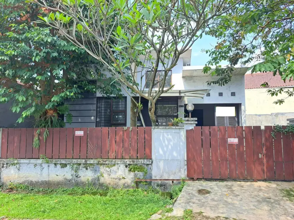 Rumah LB 150 SHM Siap KPR 15 Mnt ke Mall Paradise Walk Serpong J-36102