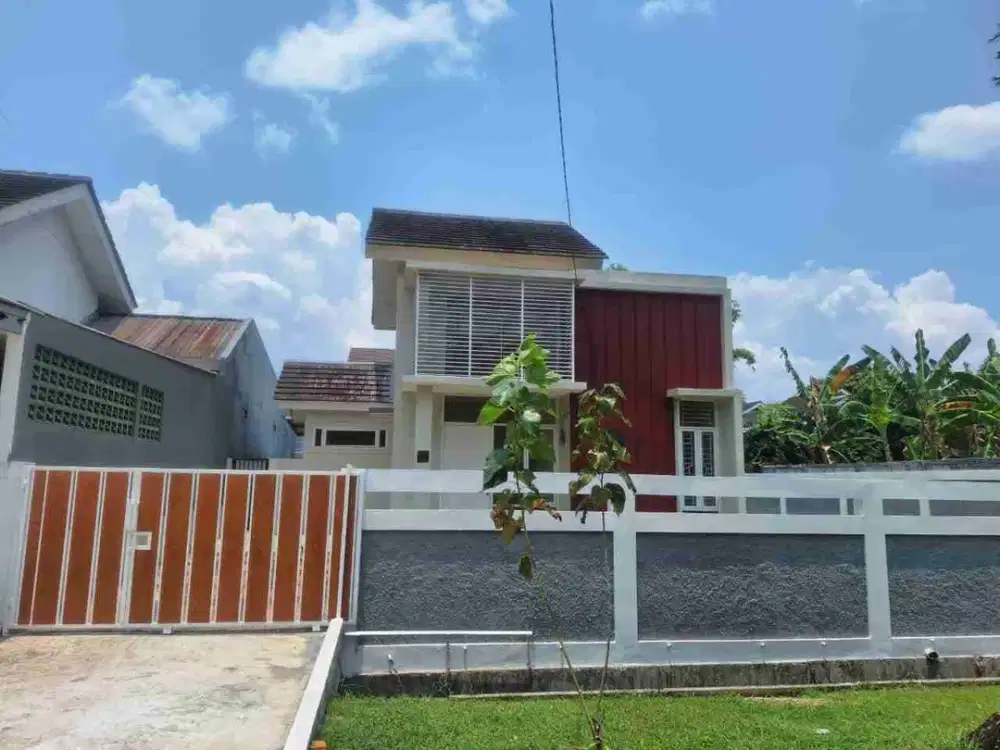 Disewakan rumah realestate sdh rapi di hoek di Citra Indah City Jonggol