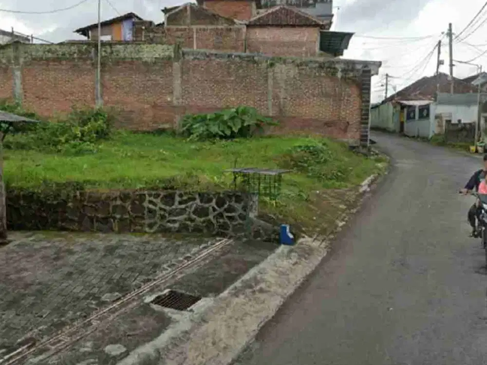 TAMAH KAVLING POROS JALAN DAWUHAN TEGAL GONDO MALANG