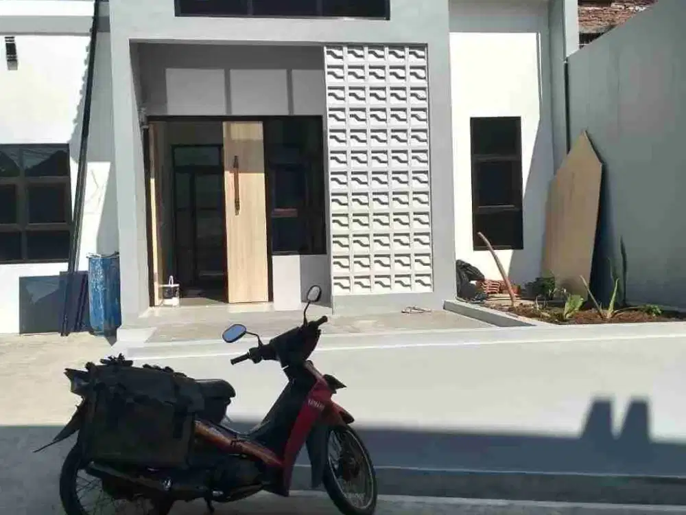 Rumah Bagus di Wologito Tengah Kembangarum Semarang Barat