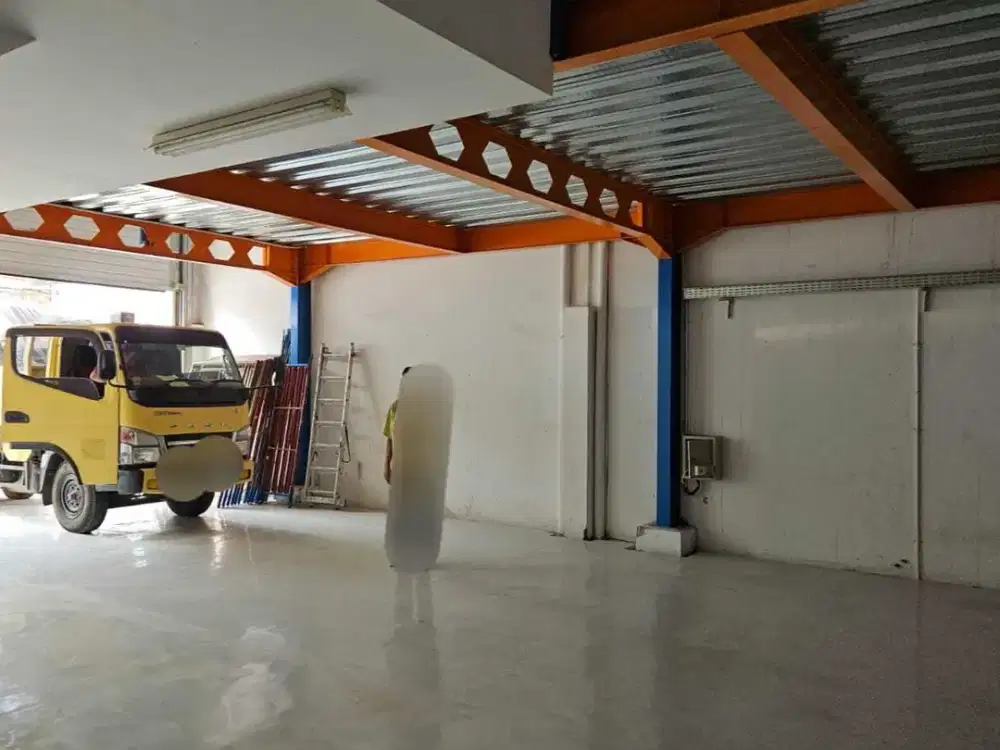 Jual Gudang bizpark daan mogot 9x20 gudang renov 2lt