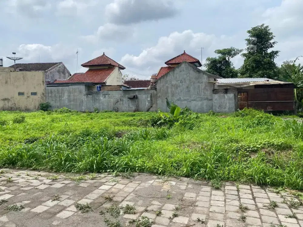 3 menit ke Monjali Tanah bagus cocok hunian akses mobil