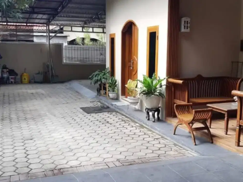 Rumah Area Bintaro siap huni