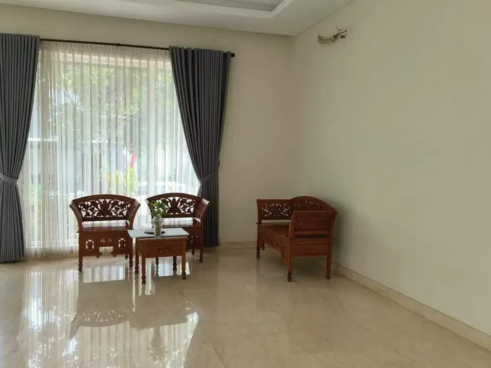 HOT SALE  Rumah Mewah Cluster MOZART Symphonia Gading Serpong