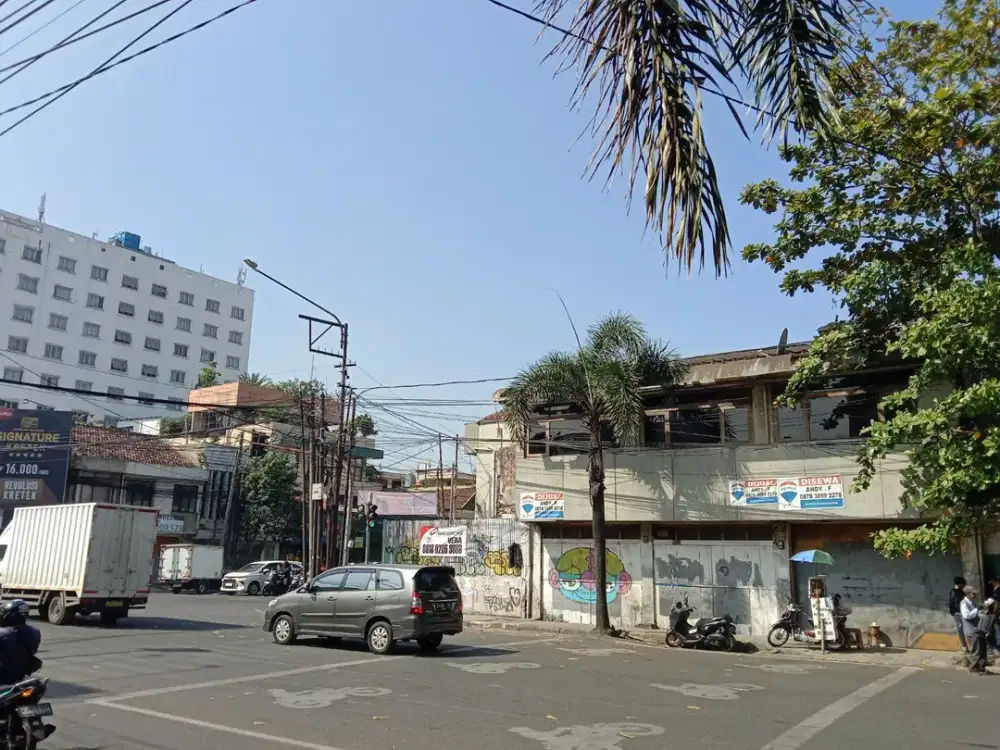 Ruko Hook Strategis Jalan Utama di Gardujati Bandung