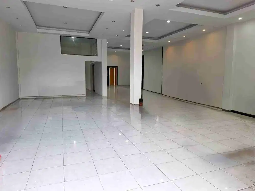 sewa 2ruko-los lantai 3 Denpasar barat