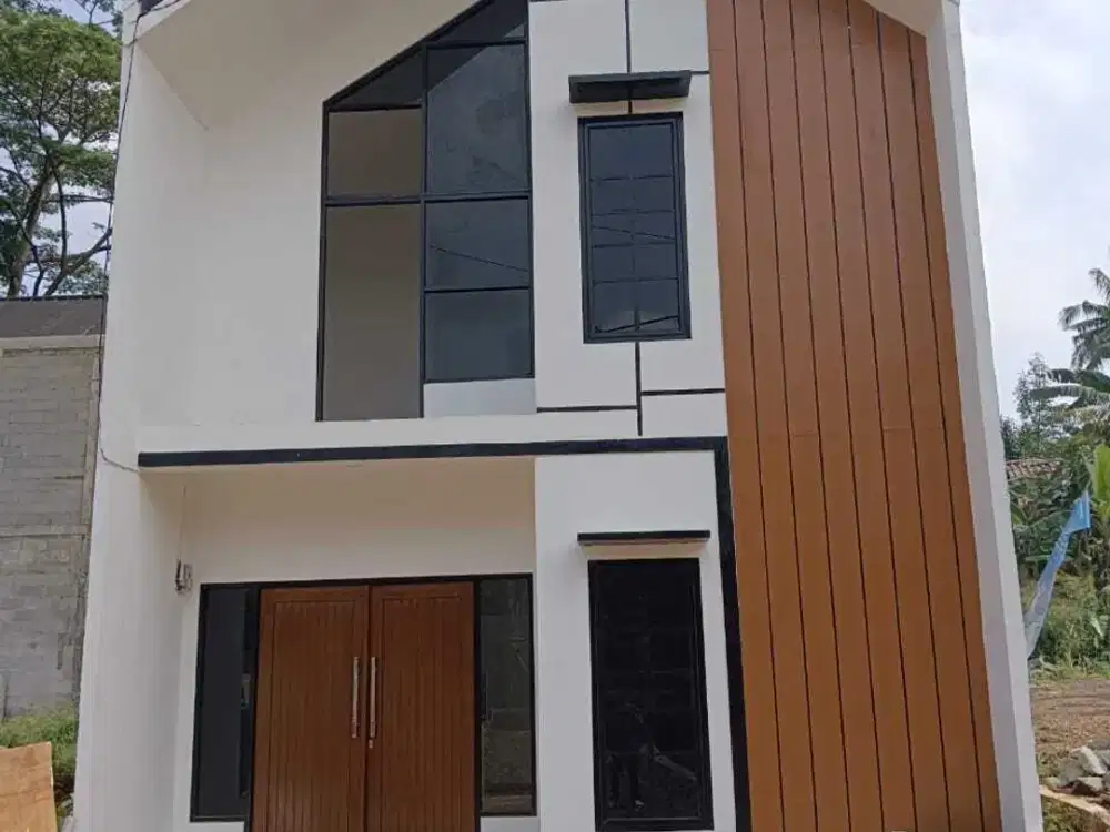 rumah 2 lantai selangkah menuju gerbang tol disc. 50 juta