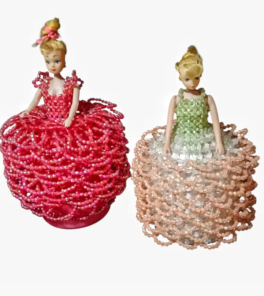 2 tempat tissue  boneka manik2